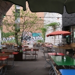 Gebäude